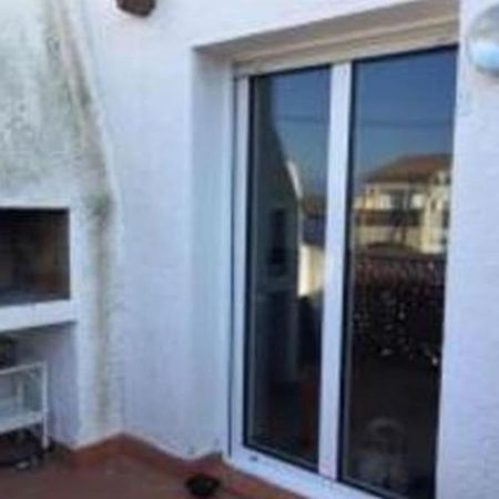 شقة Empuriabrava, T2 Avec Piscine, Terrasse, Barbecue المظهر الخارجي الصورة